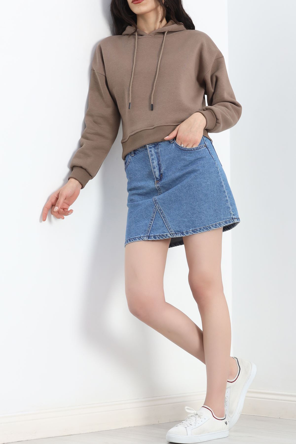 3 İplik Kapşonlu Crop Sweat Kahve - 20959.1878.