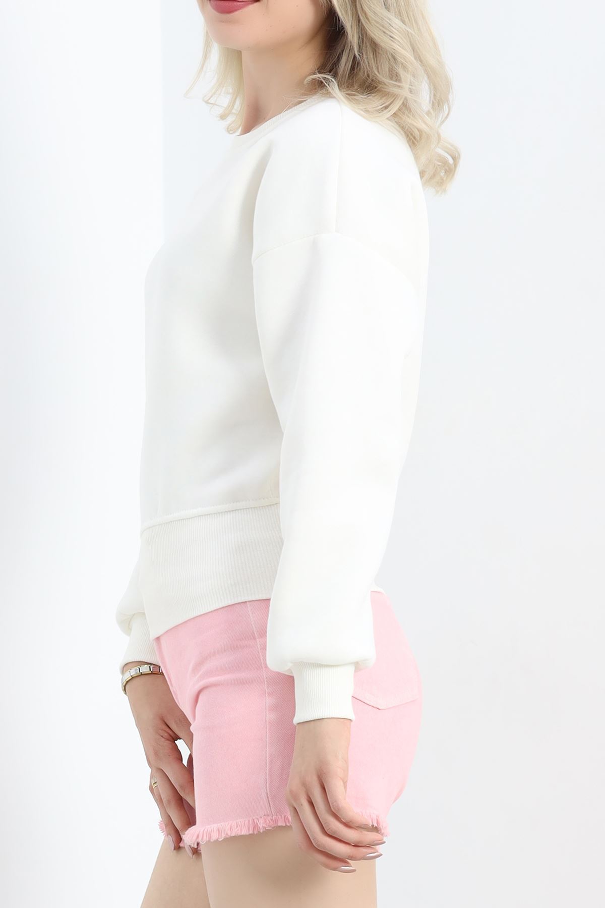 Bisiklet Yaka 3 İplik Crop Sweat Ekru - 20968.1878.
