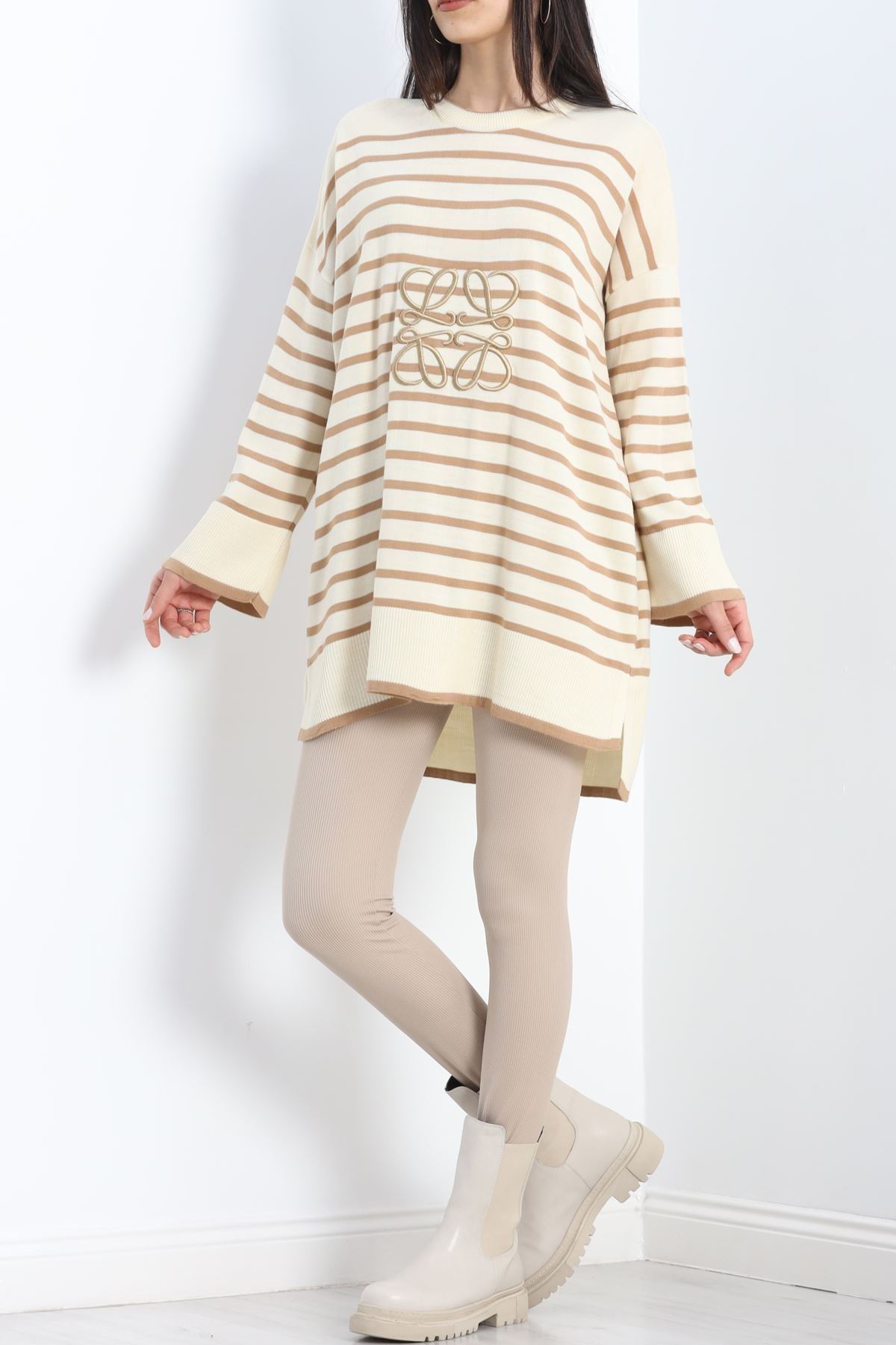 Nakışlı Oversize Triko Kazak Lattebisküvi - 540.1247.