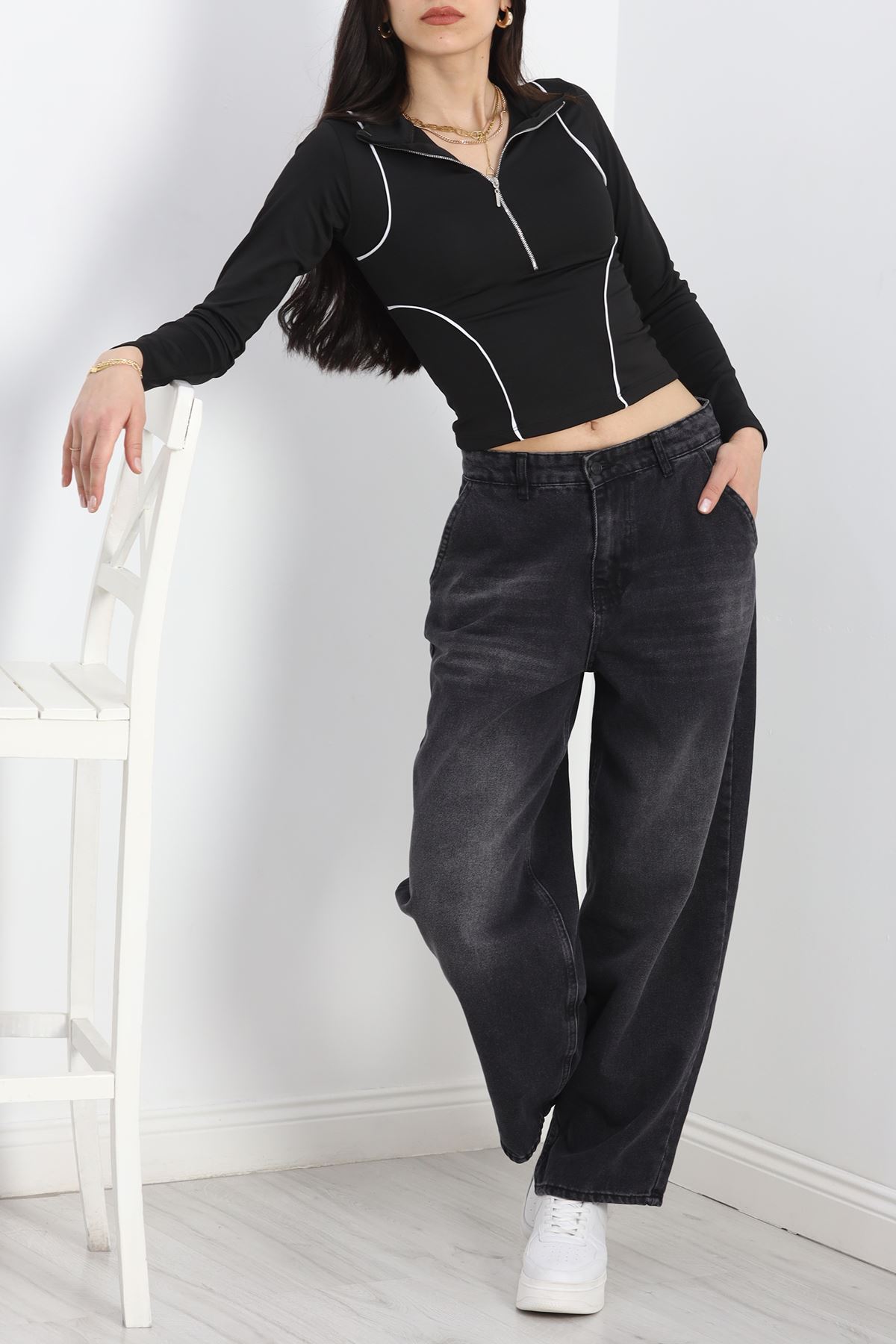 Biyeli Yarım Fermuarlı Body Siyah - 40078.1855.