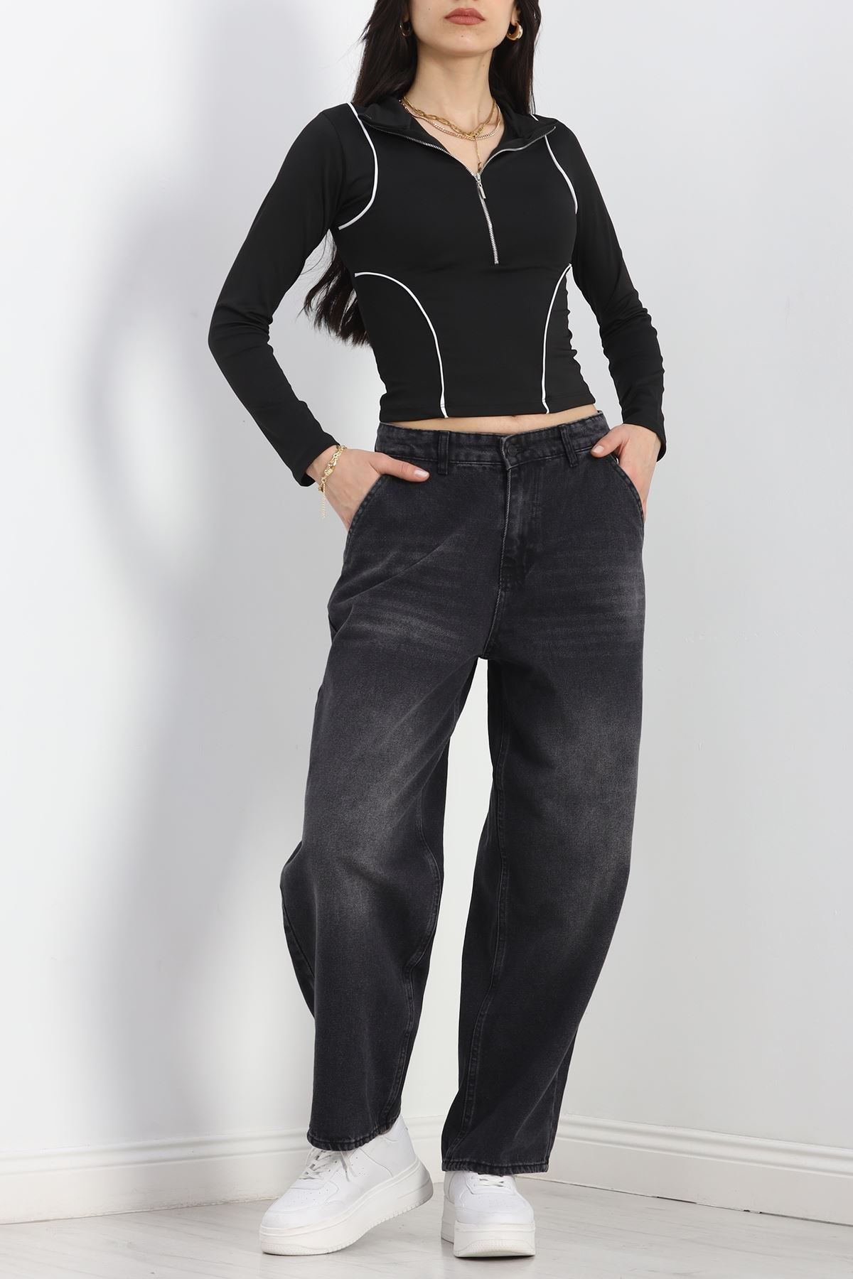 Biyeli Yarım Fermuarlı Body Siyah - 40078.1855.