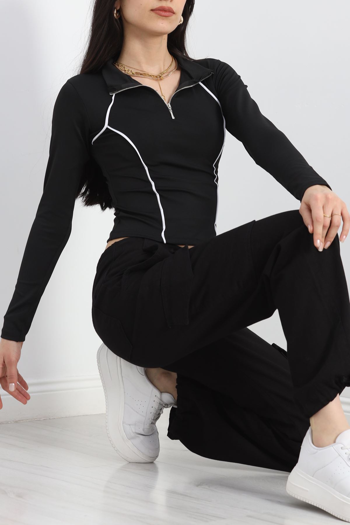 Biyeli Fermuarlı Body Siyah - 40077.1855.