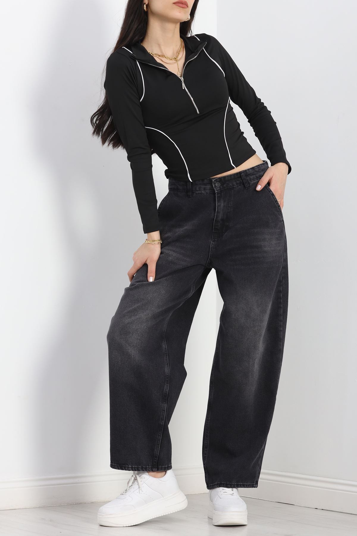 Biyeli Yarım Fermuarlı Body Siyah - 40078.1855.
