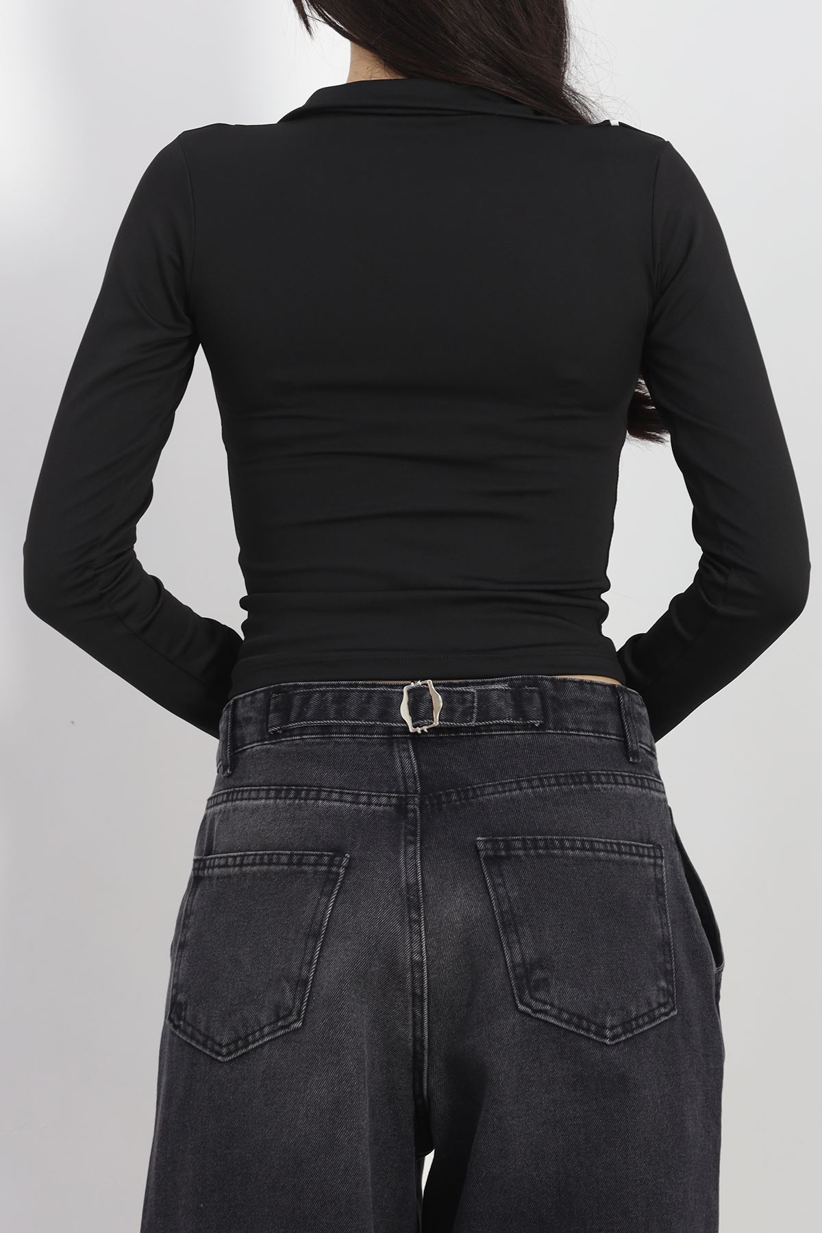 Biyeli Yarım Fermuarlı Body Siyah - 40078.1855.