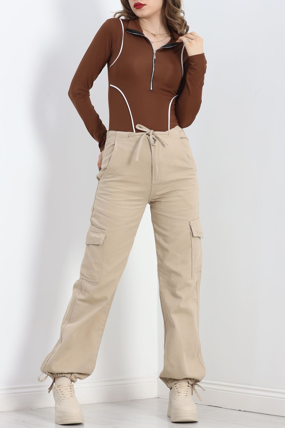 Biyeli Yarım Fermuarlı Body Kahve - 40078.1855.