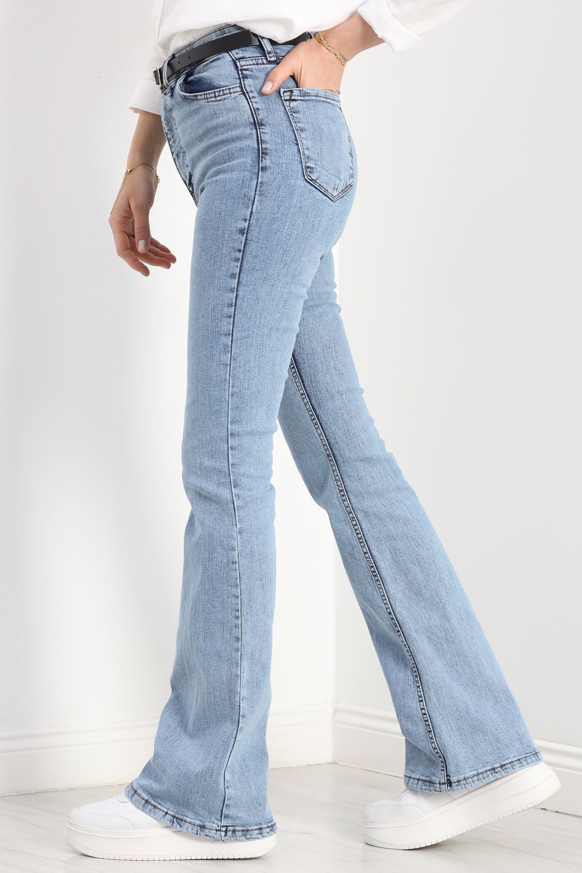 İspanyol Paça Kot Pantolon Buzmavi - 30069.1831.