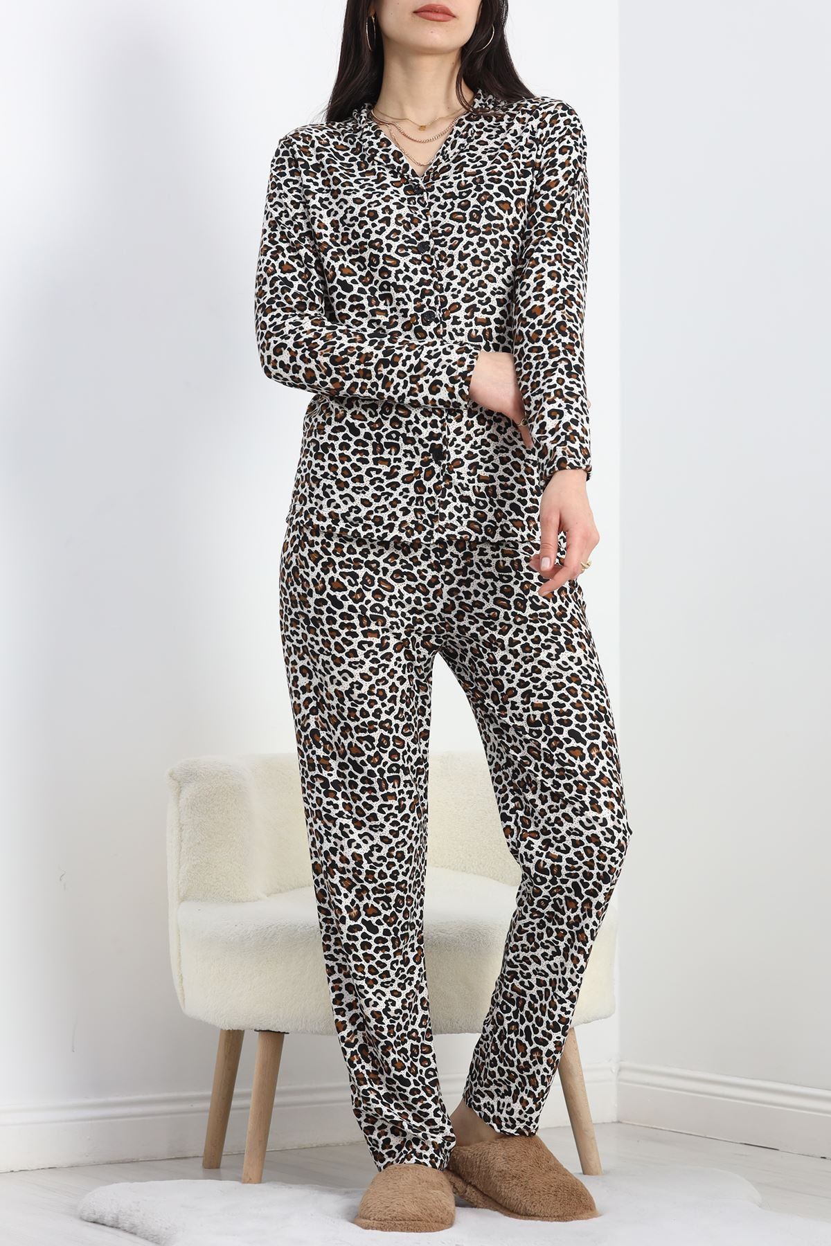 Düğmeli Süet Pijama Takımı Leopar - 50039.1857.
