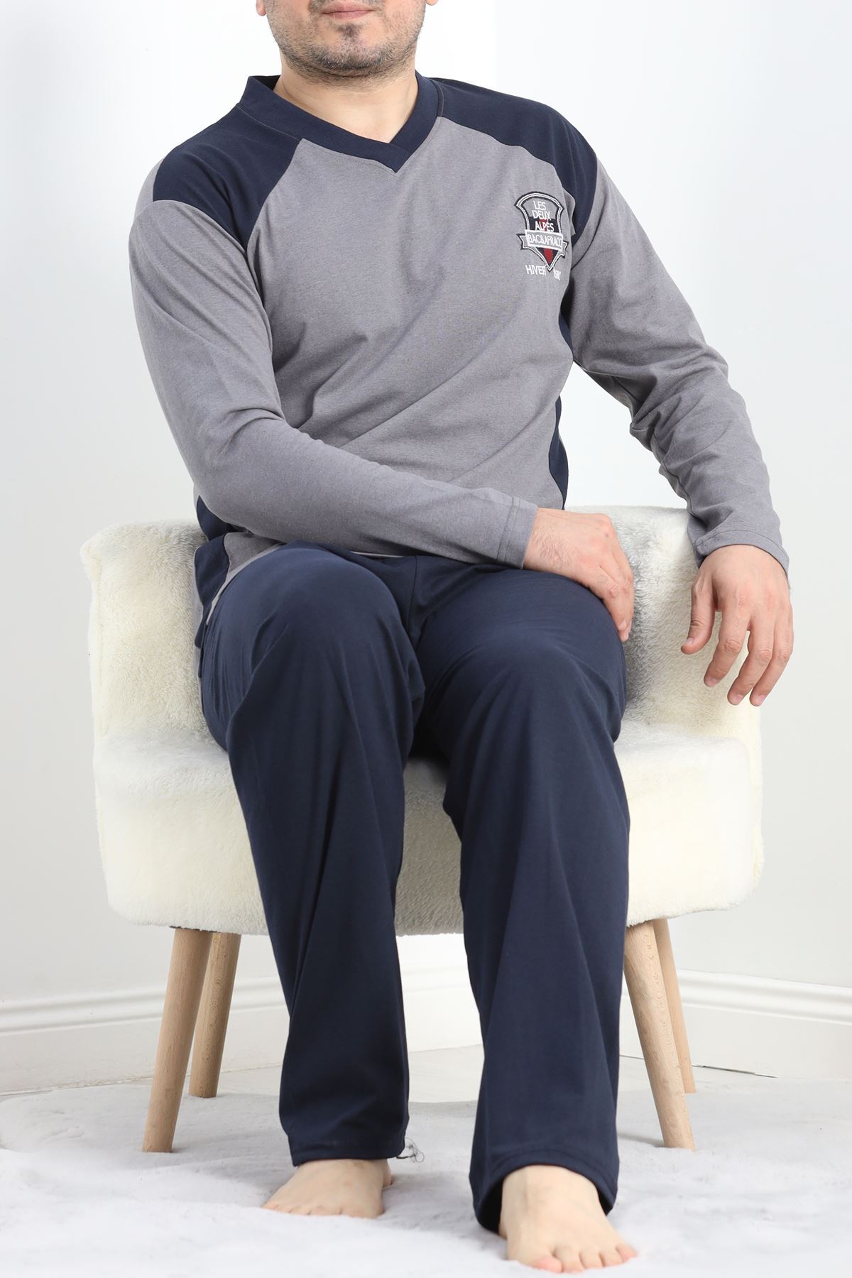 V Yaka Erkek Pijama Takımı Füme - 40069.1838.
