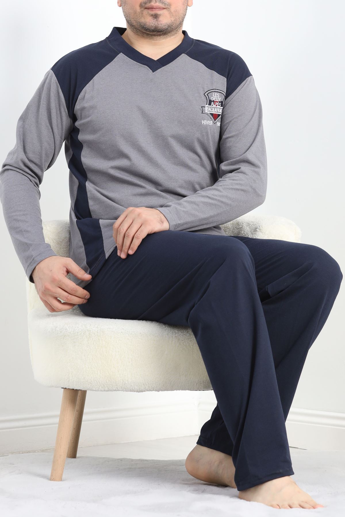 V Yaka Erkek Pijama Takımı Füme - 40069.1838.